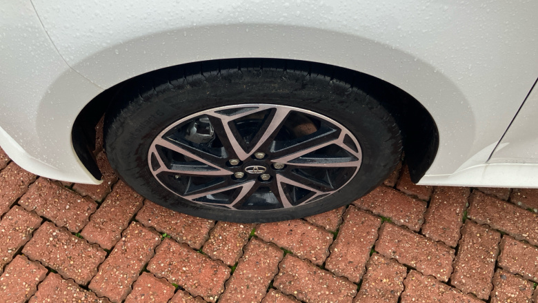 Toyota Yaris 1.5 Hybrid Design 5dr CVT Hybrid Hatchback